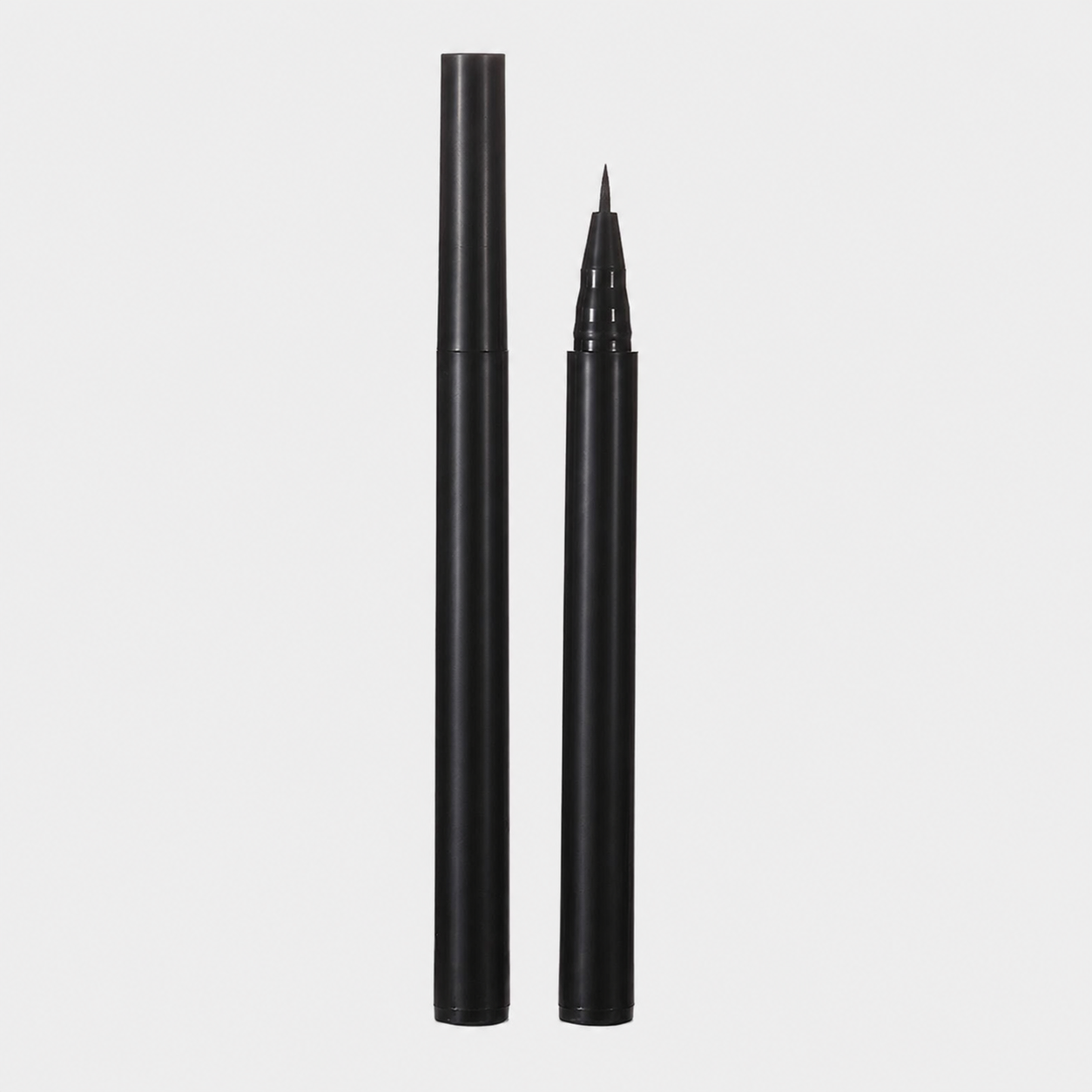 Smooth, Quick-Drying Eyeliner Pen—No Leaking, Long-Lasting, Smudge-Resistant, Waterproof Liquid Eyeliner